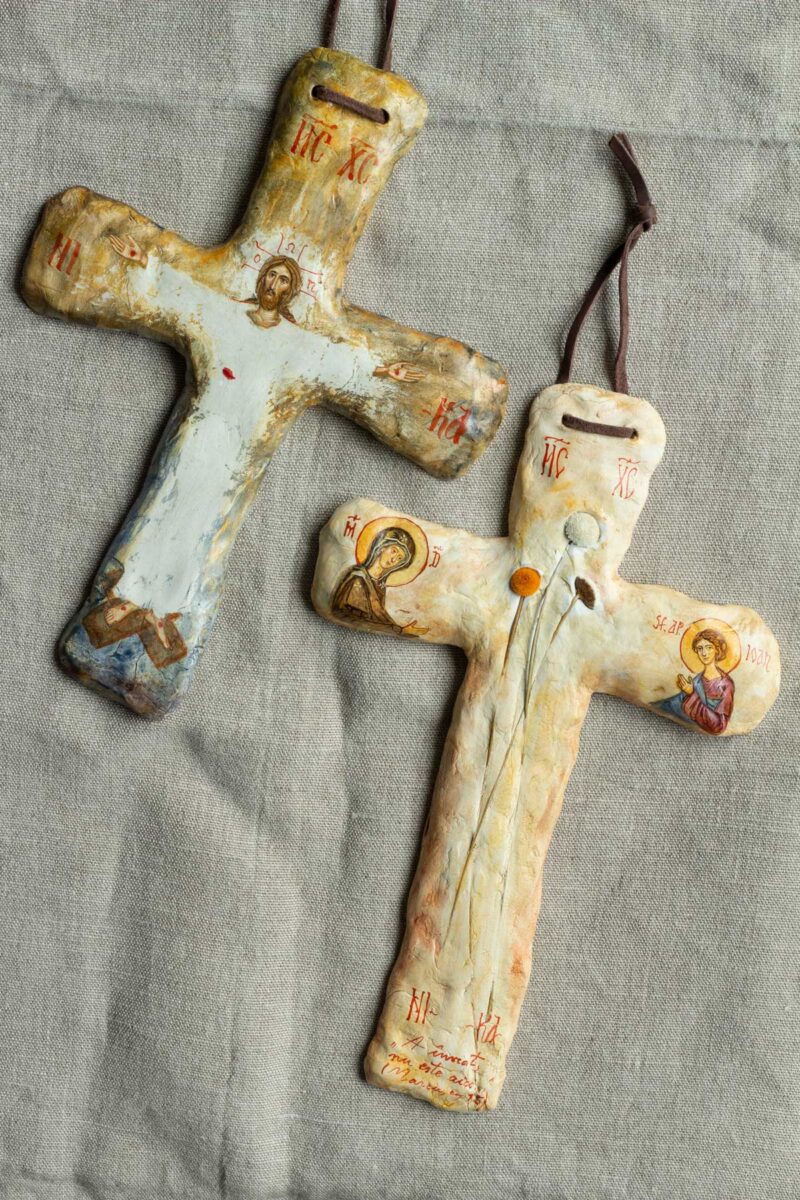 Cruci pictate