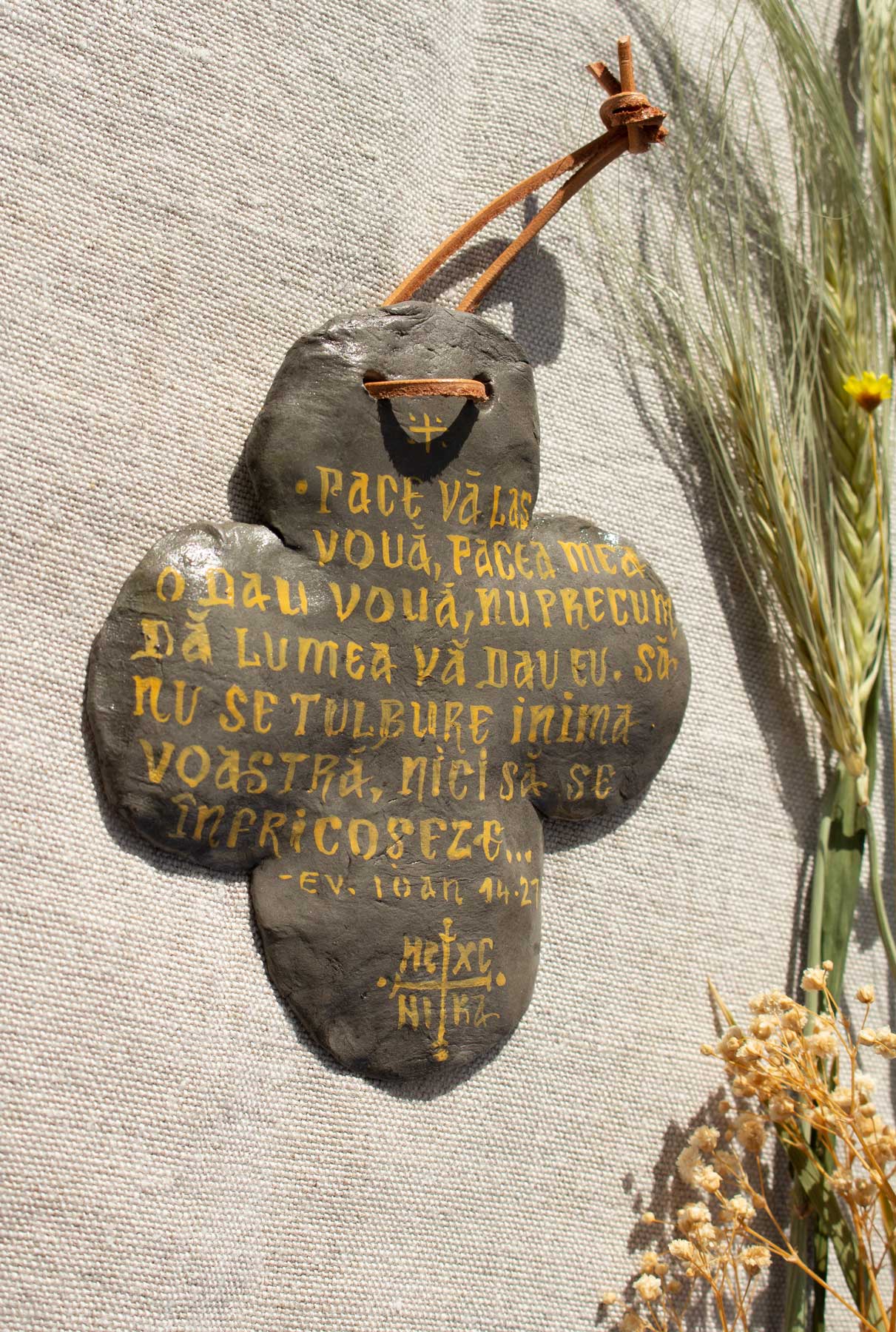 Cruce pictata1 Cruce pictata1